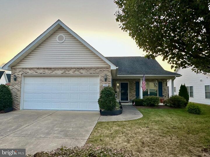 Property Photo: 128 Spanish Oak Road VA 22655