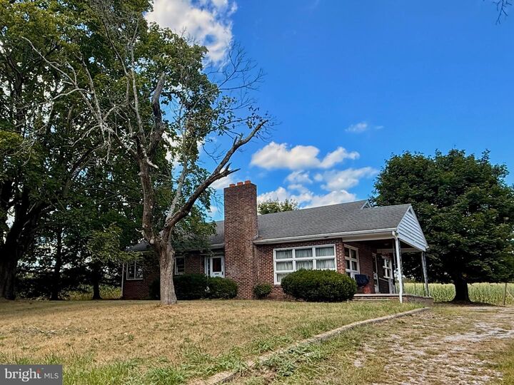 8395 Carlisle Road  Wellsville PA 17365 photo