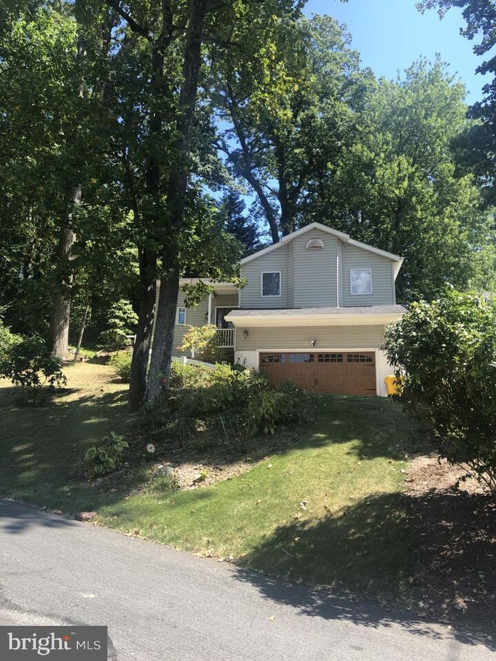 Property Photo:  1138 Ramblewood Drive  MD 21409 