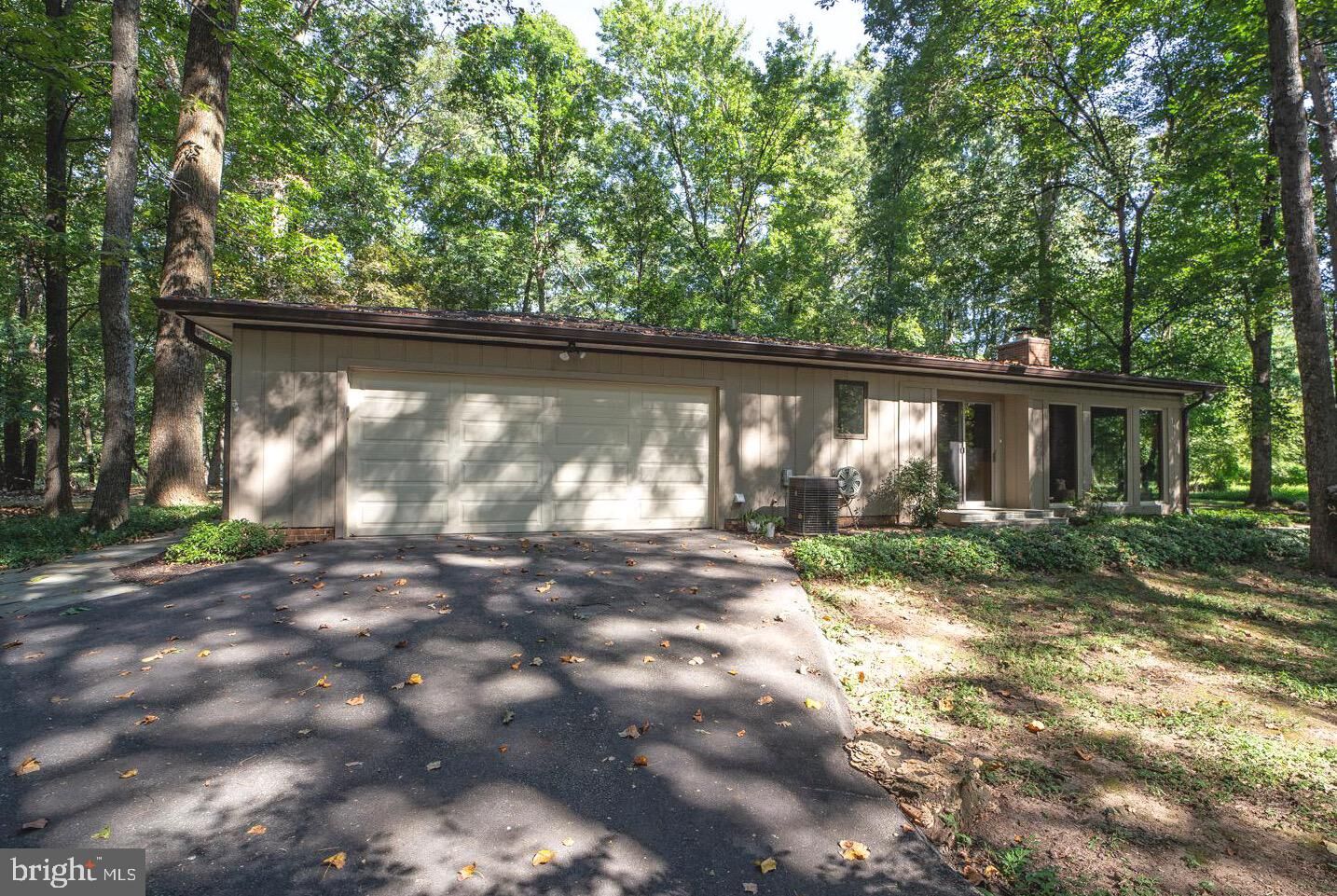 Property Photo:  20711 Sabbath Court  MD 20882 