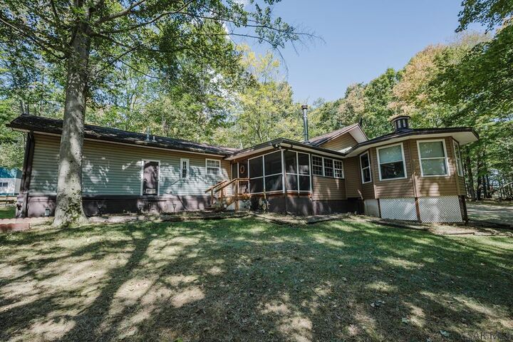 Property Photo: 156 Vista View Road PA 16640