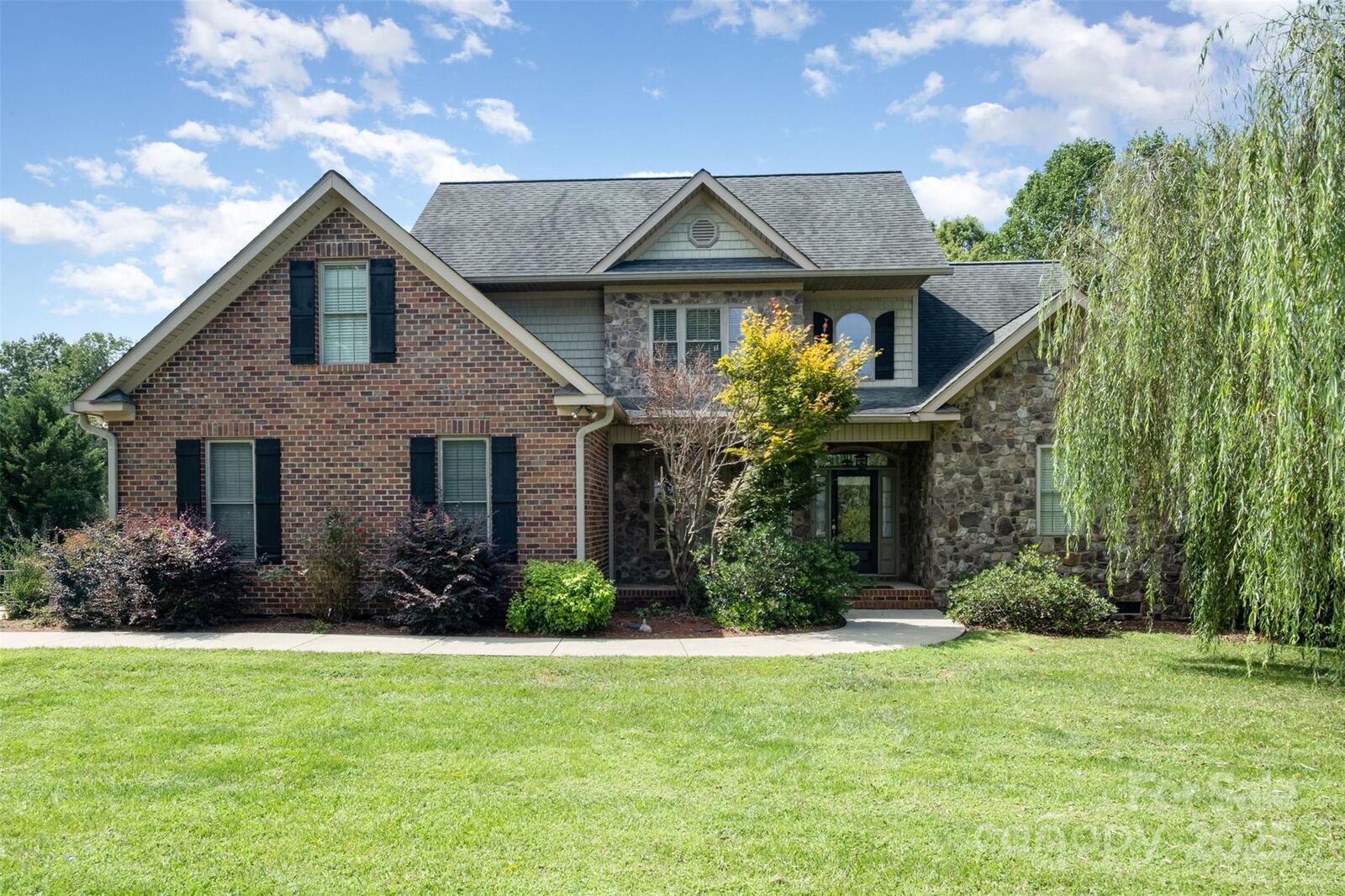 Property Photo: 484 New Salem Road NC 28625