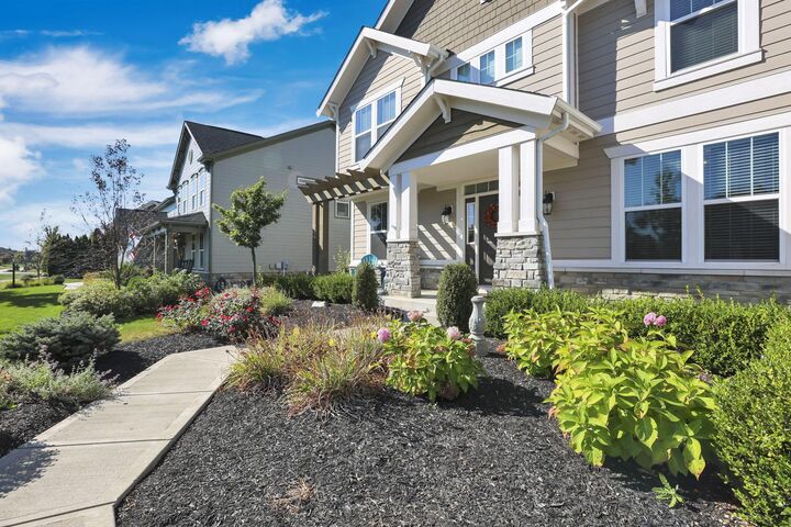 Property Photo: 3673 Goldenrod Street OH 43026