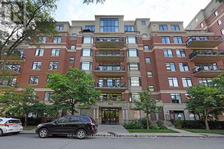 364 Cooper Street Ph2  Ottawa ON K2P 2P3 photo