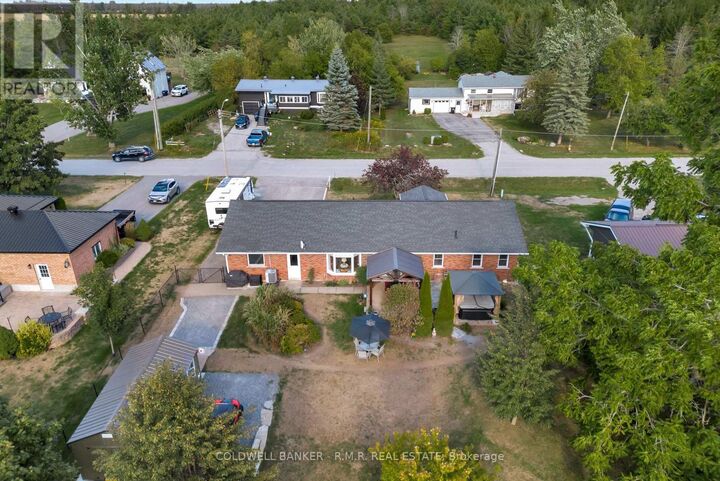 Property Photo: 2850 Perry Avenue ON L0K 1B0