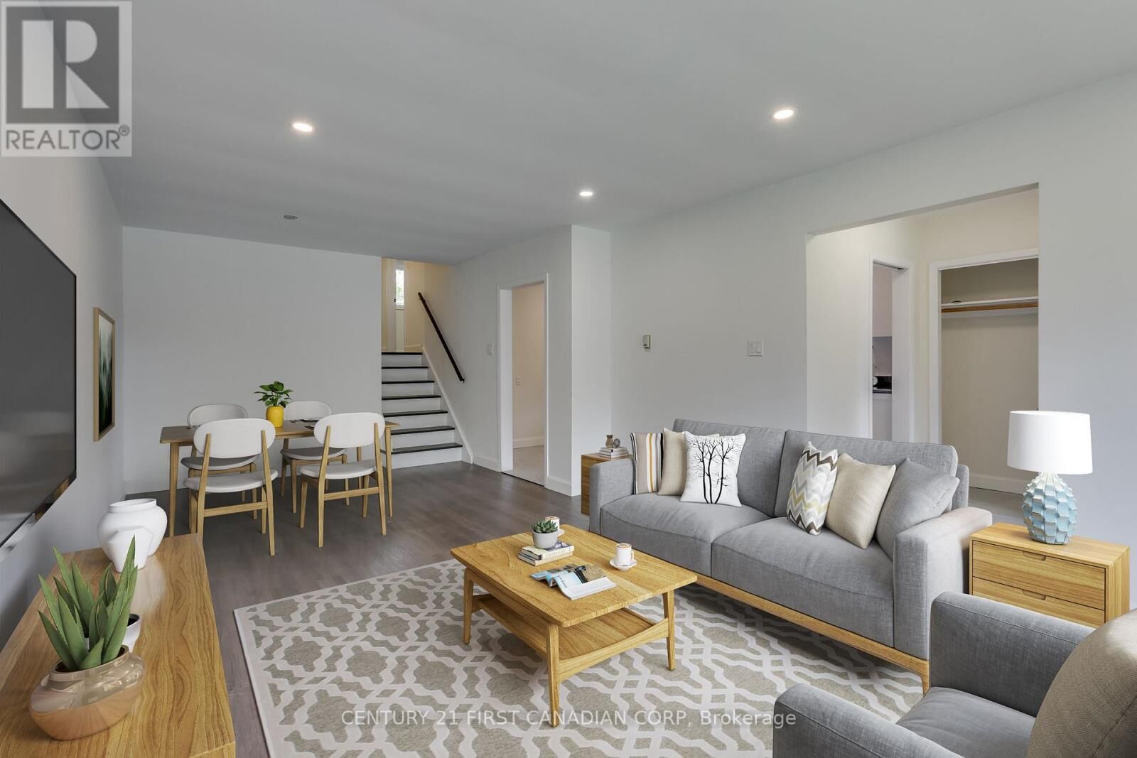 Property Photo: 207 Cairn Street ON N5Z 3W6