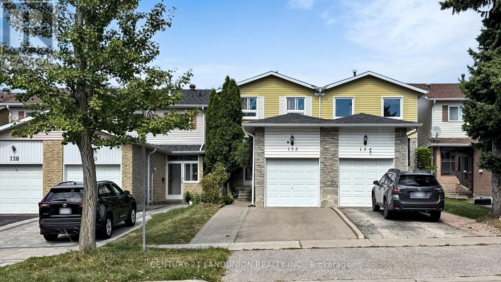 Property Photo:  132 Silver Springs Boulevard  ON M1V 1N1 