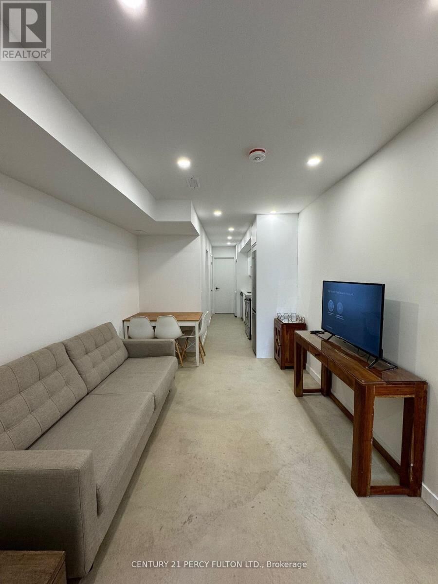 Property Photo: 890 Ossington Avenue Bsmt ON M6G 3V1