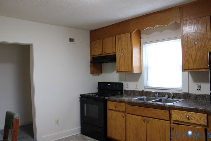 Property Photo: 1127 Upper Appomattox Street VA 23803