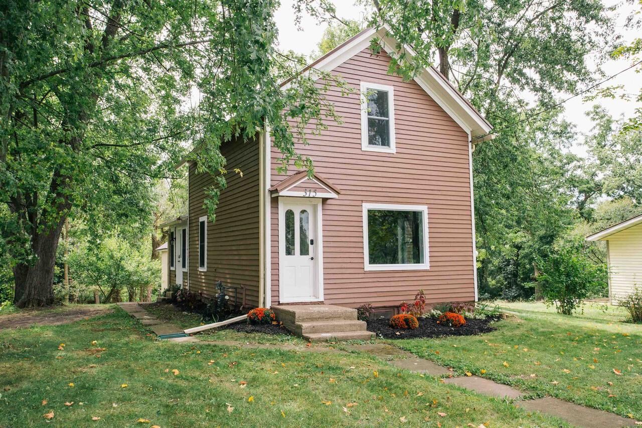 Property Photo:  315 W Begley Street  WI 54437 