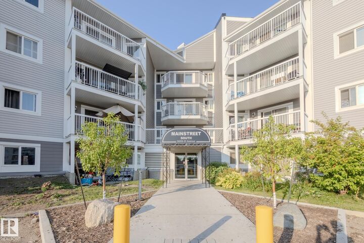 Property Photo: 5005 31 Avenue NW 305 AB T6L 6S6