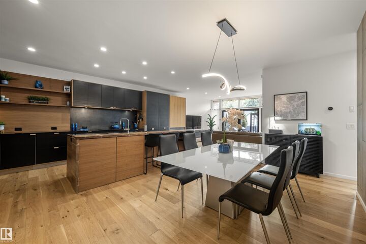 Property Photo: 9761 90 Avenue NW AB T6E 2S8