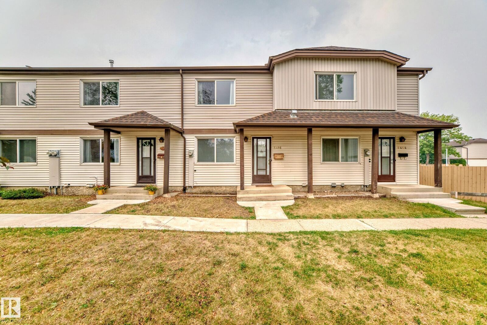 Property Photo: 5416 146 Avenue NW AB T5A 4L6