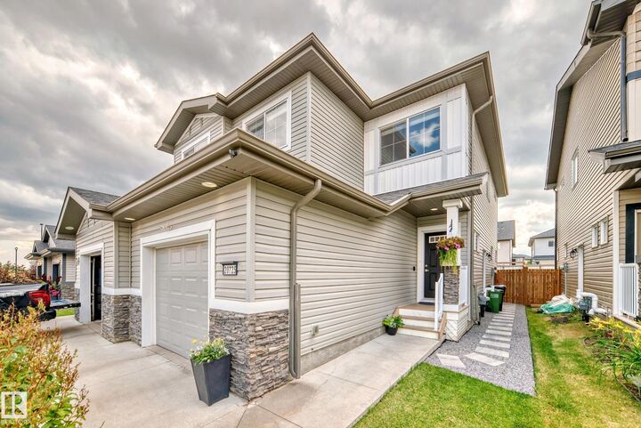 20725 99A Avenue NW  Edmonton AB T5T 7G4 photo