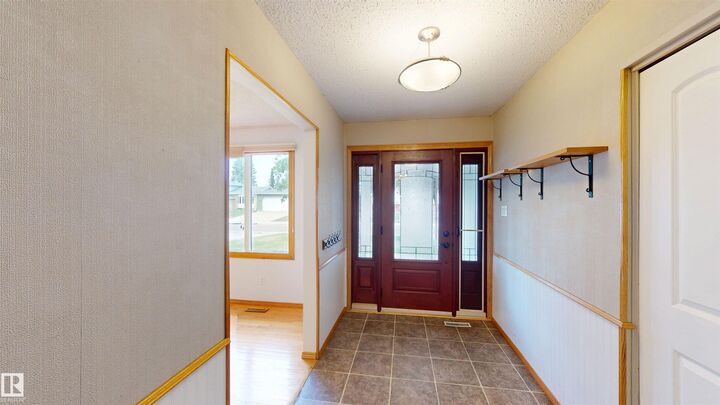Property Photo: 18503 92 Avenue NW AB T5T 1P2