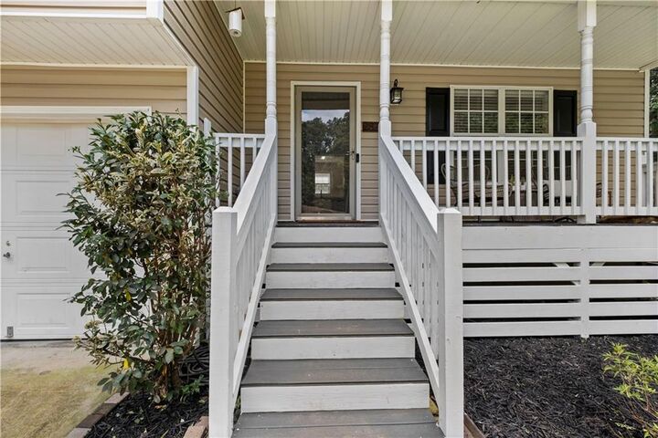 Property Photo:  2827 James Henry Drive  GA 30019 