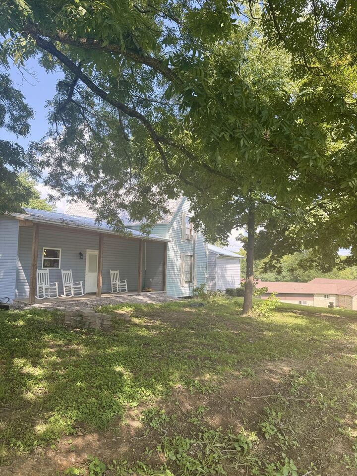 Property Photo:  281 Holden Road  TN 37321 