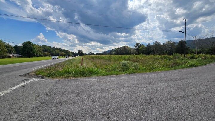 Property Photo:  0 US Hwy 127  TN 37327 