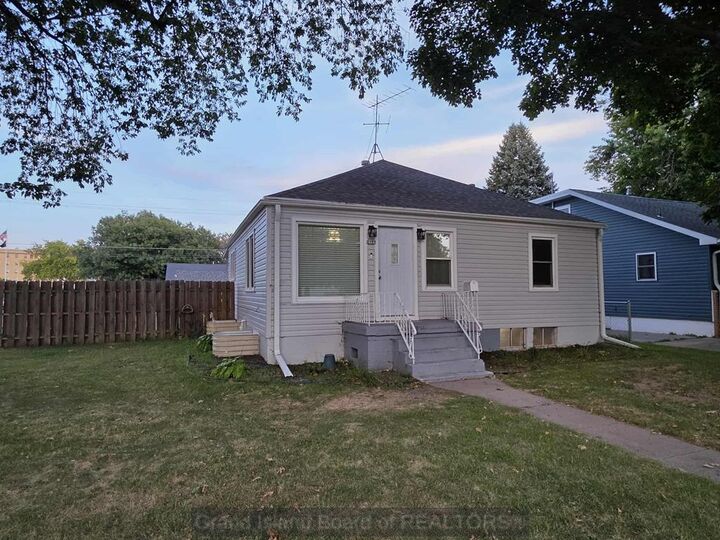 2137 N Huston St  Grand Island NE 68803 photo
