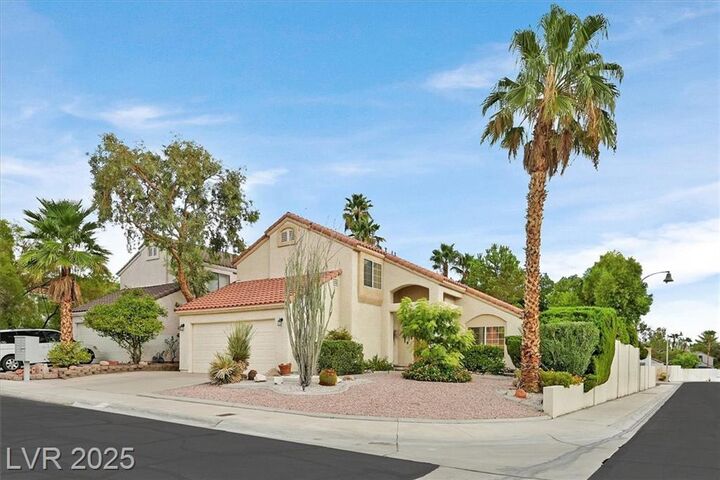 3220 Crescent Run Court  Las Vegas NV 89117 photo