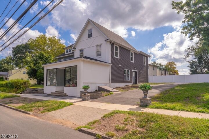 Property Photo:  1300 E Front St  NJ 07062 