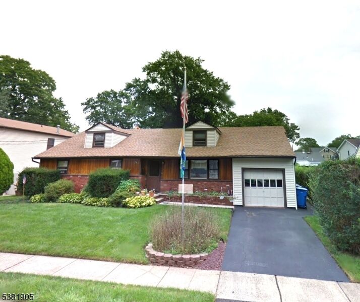 Property Photo:  14 Chase Ave  NJ 07001 