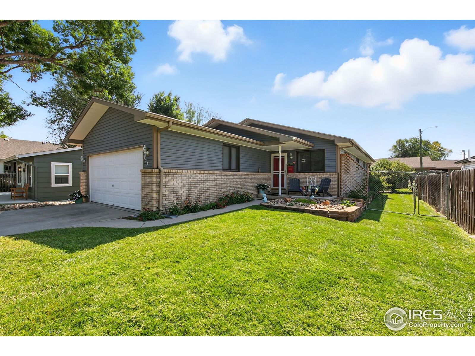 Property Photo:  125 Oak St  CO 80550 