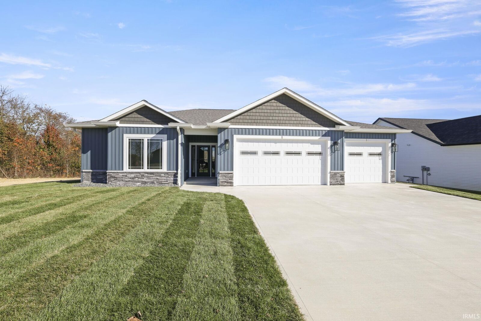 Property Photo: 5022 N Zoie Way IN 47404