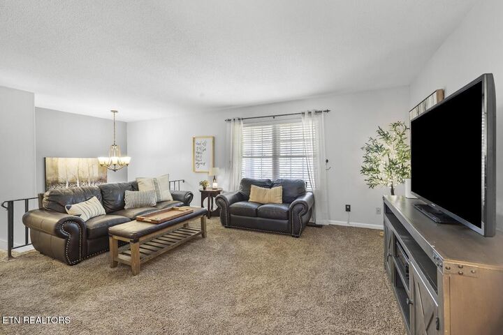 Property Photo: 2001 Grenada Blvd TN 37922