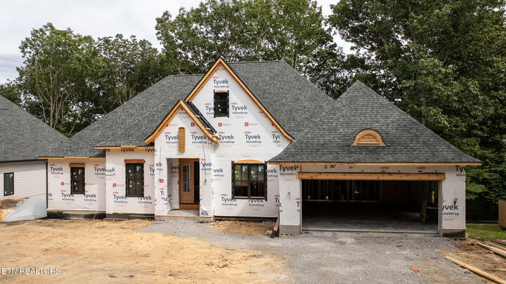 Property Photo:  28 Hunterwood Court  TN 38558 