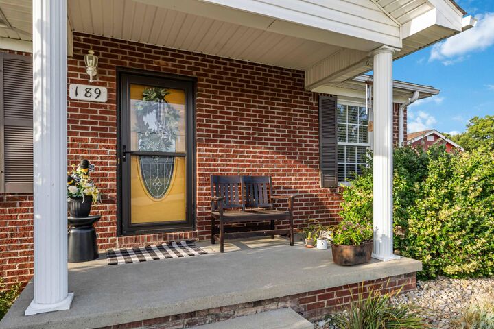 Property Photo: 189 Thoroughbred Way KY 40403