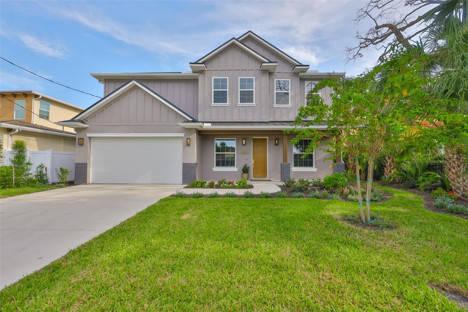 Property Photo:  3311 W Paxton Avenue  FL 33611 