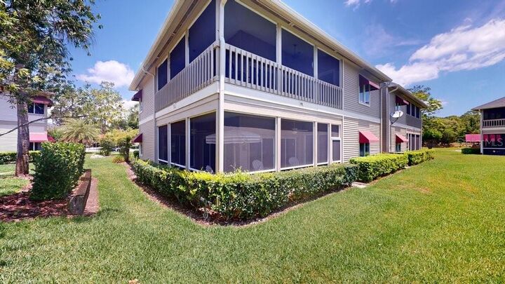 Property Photo: 14 Magnolia Drive S 14 FL 32174