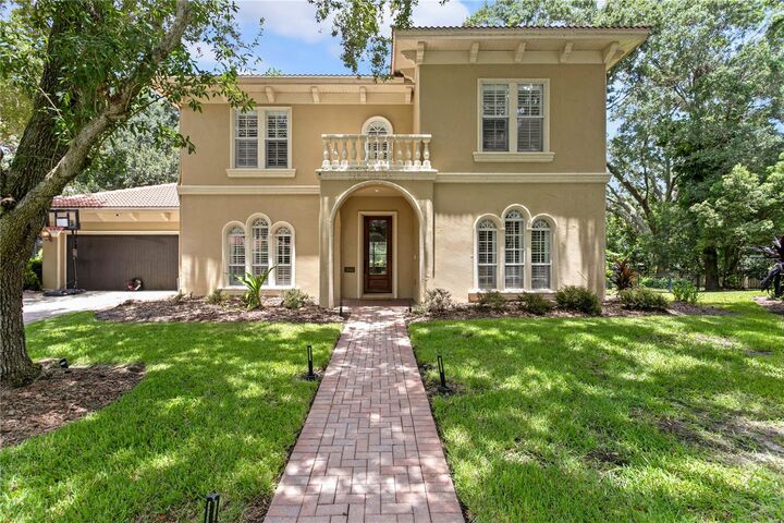 1940 Floresta View Drive  Tampa FL 33618 photo