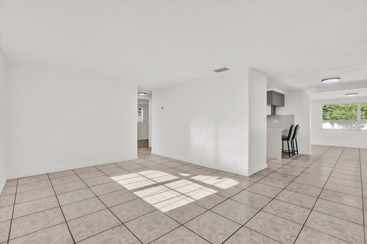 Property Photo: 6701 Parkside Drive FL 34653