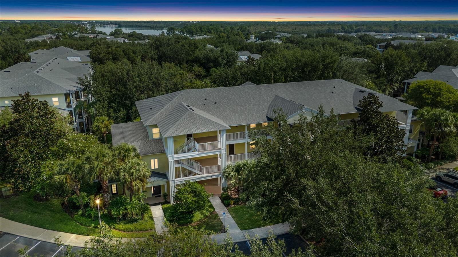 Property Photo: 608 Lucaya Loop 608 FL 33897
