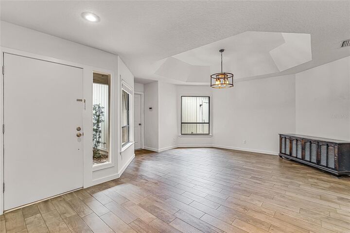 Property Photo: 2522 Thicket Ridge Court FL 32779