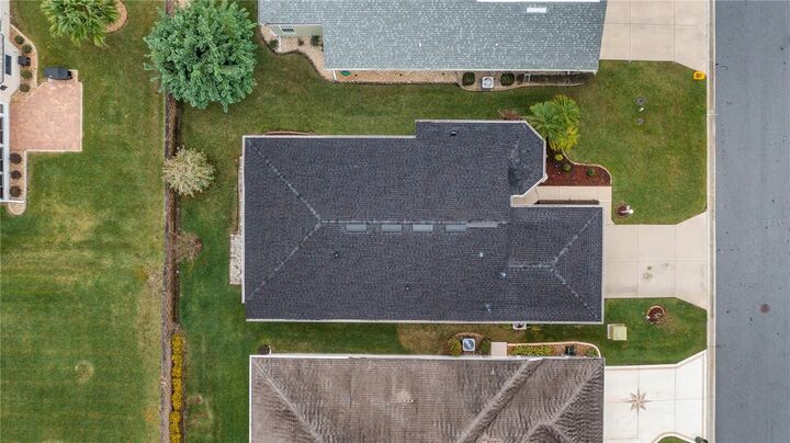 Property Photo:  21120 Lady Marion Way  FL 34748 