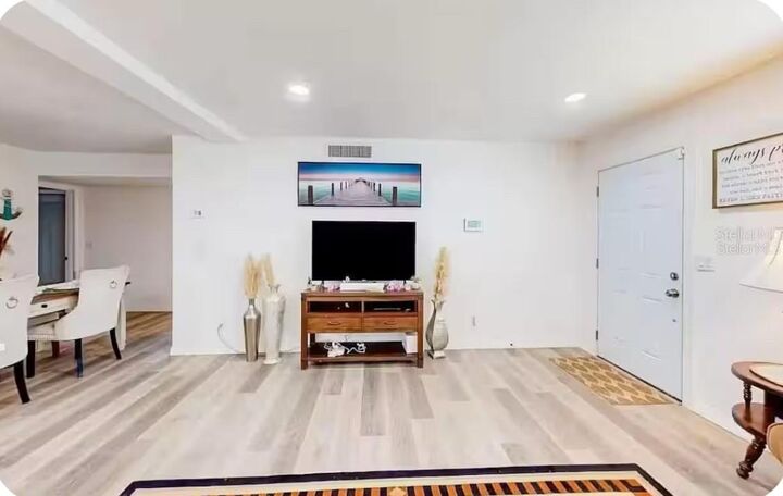 Property Photo: 2760 Kumquat Drive FL 33759