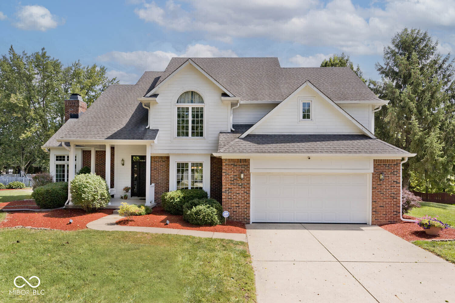Property Photo: 8251 Misty Cove IN 46236