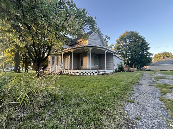 Property Photo:  312 N Cass Street  MI 49103-1039 