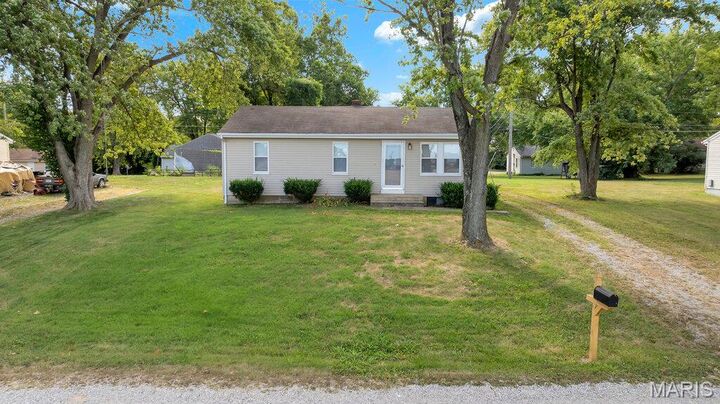 2816 Mulberry Lane  St Charles MO 63303 photo