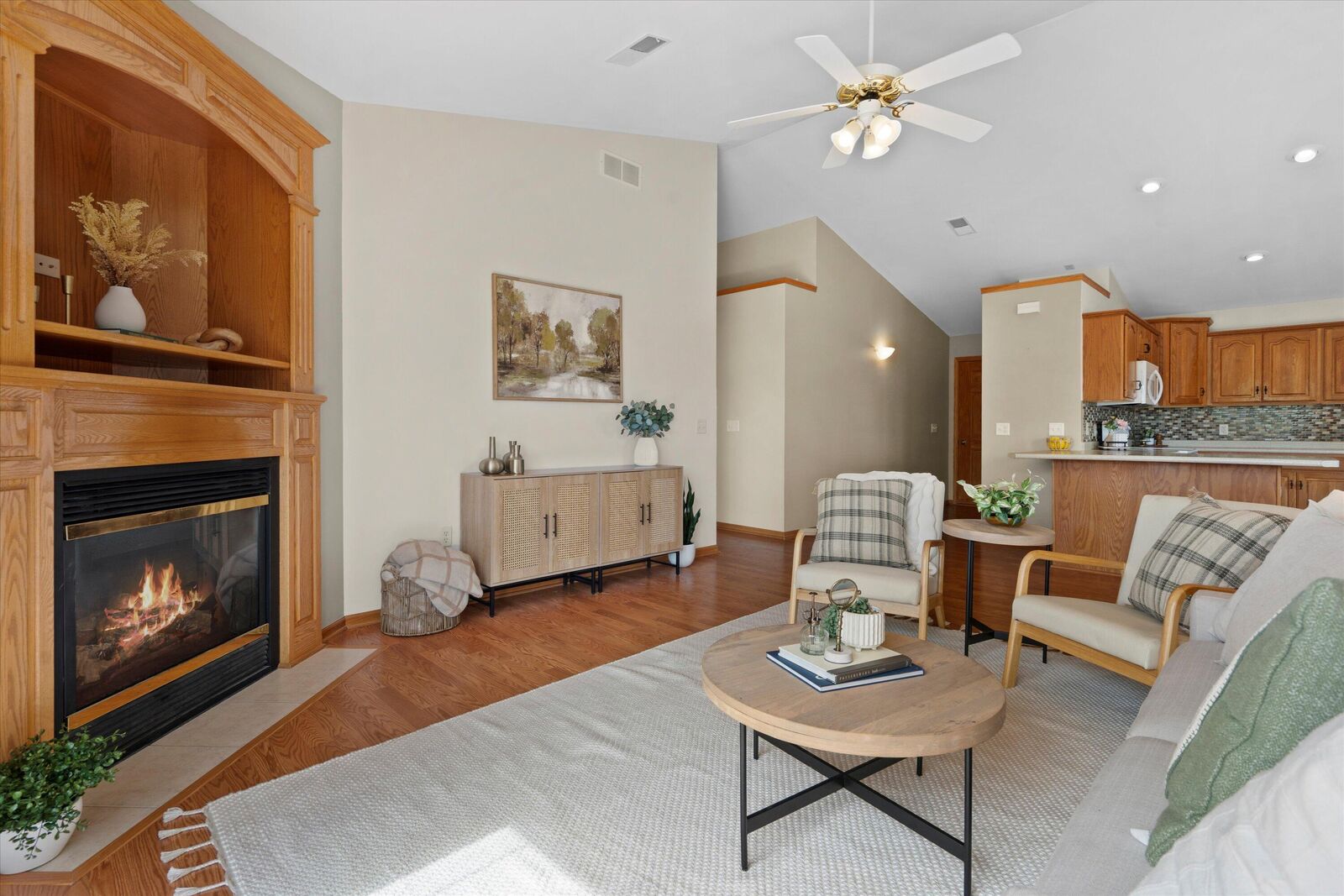 Property Photo:  924 Prairie Gdns 7  WI 53040 