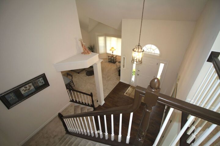 Property Photo: 1315 Cranbrook Circle IL 60502