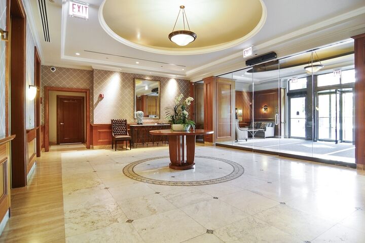 Property Photo: 1322 S Prairie Avenue 801 IL 60605