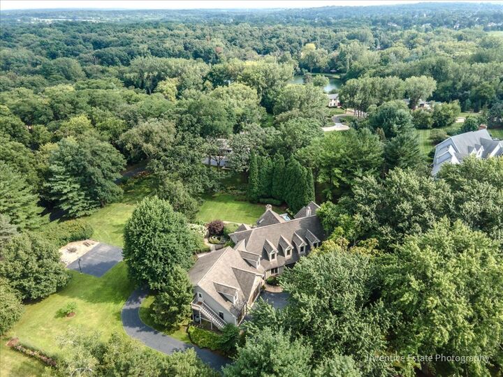 Property Photo:  6N729 Old Homestead Road  IL 60175 