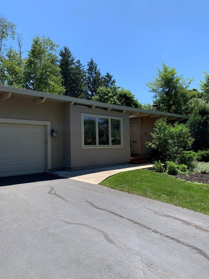 Property Photo:  743 Dundee Avenue  IL 60010 