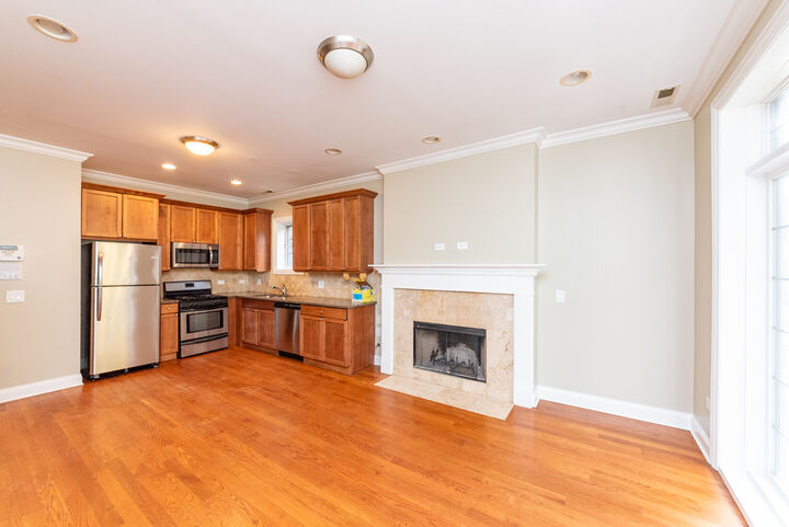 Property Photo: 6217 S Kimbark Avenue 3N IL 60637