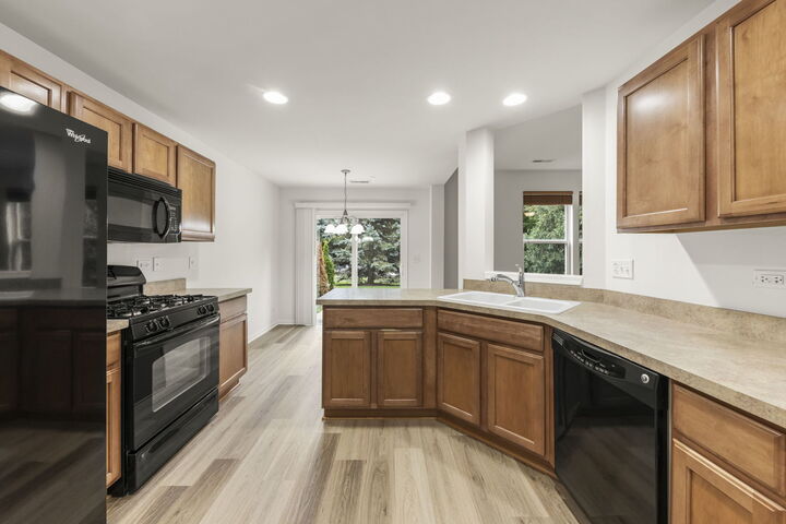 Property Photo:  1464 Crimson Lane  IL 60560 