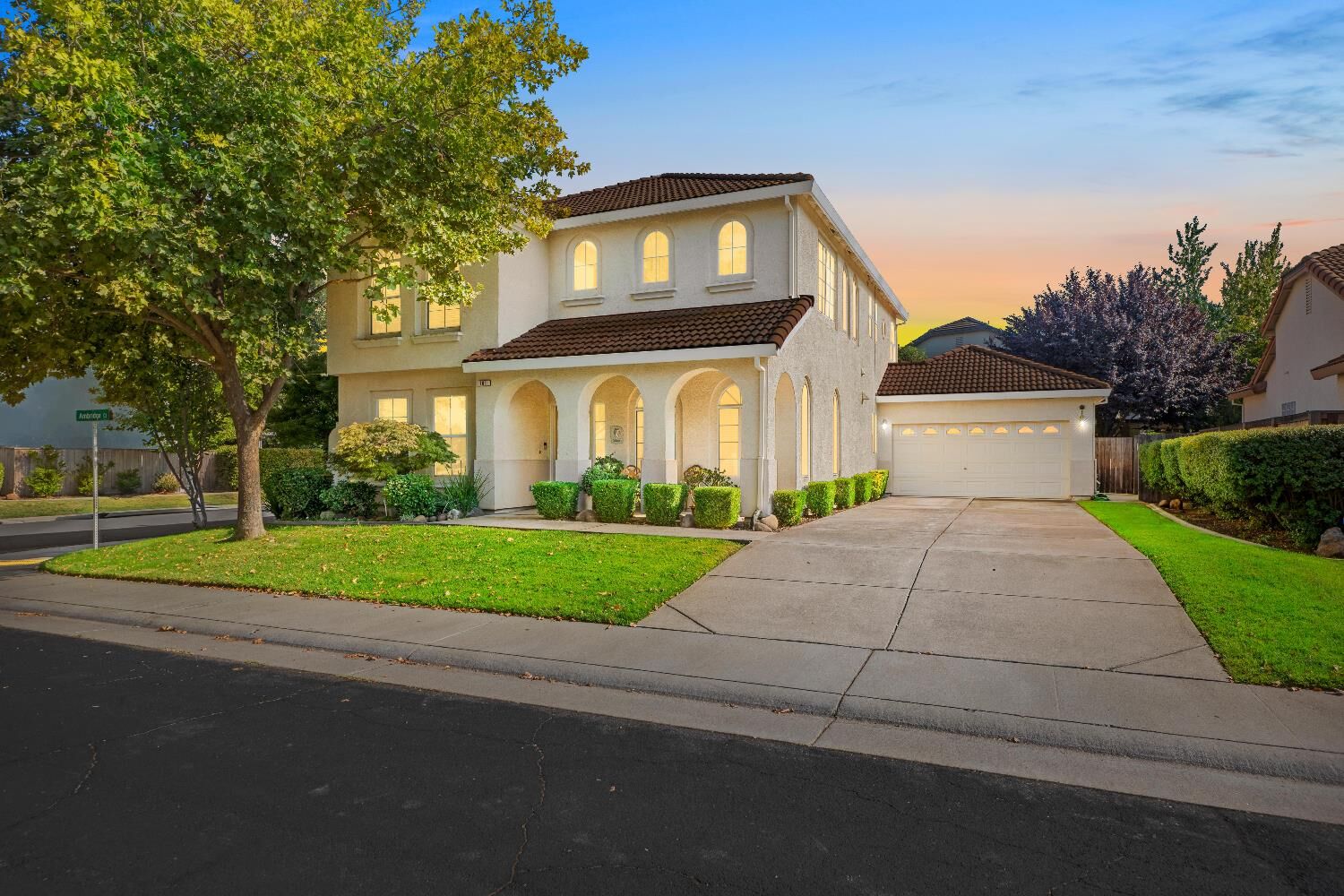 Property Photo:  101 Ambridge Court  CA 95747 